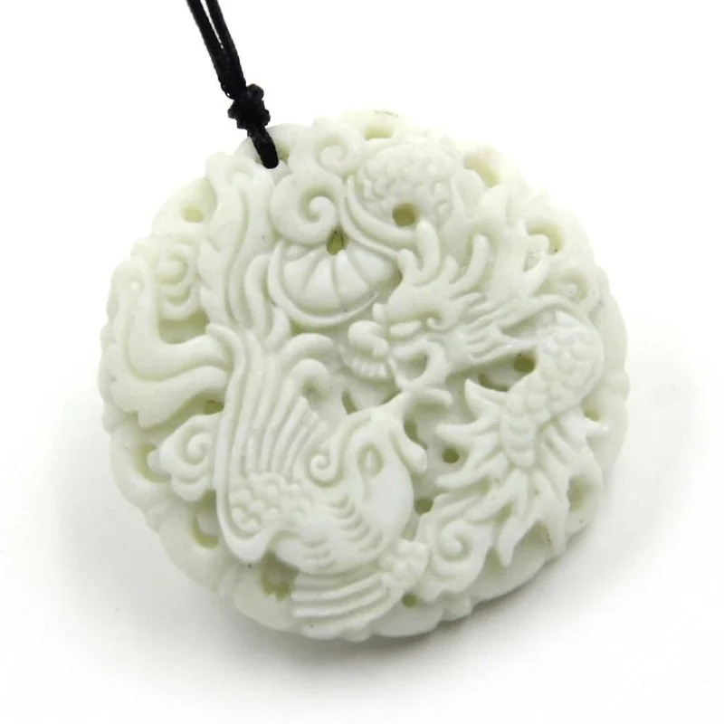 หยกสีขาวธรรมชาติ Dragon Phoeni - Men'S Fashion Necklaces บทวิจารณ์และราคา