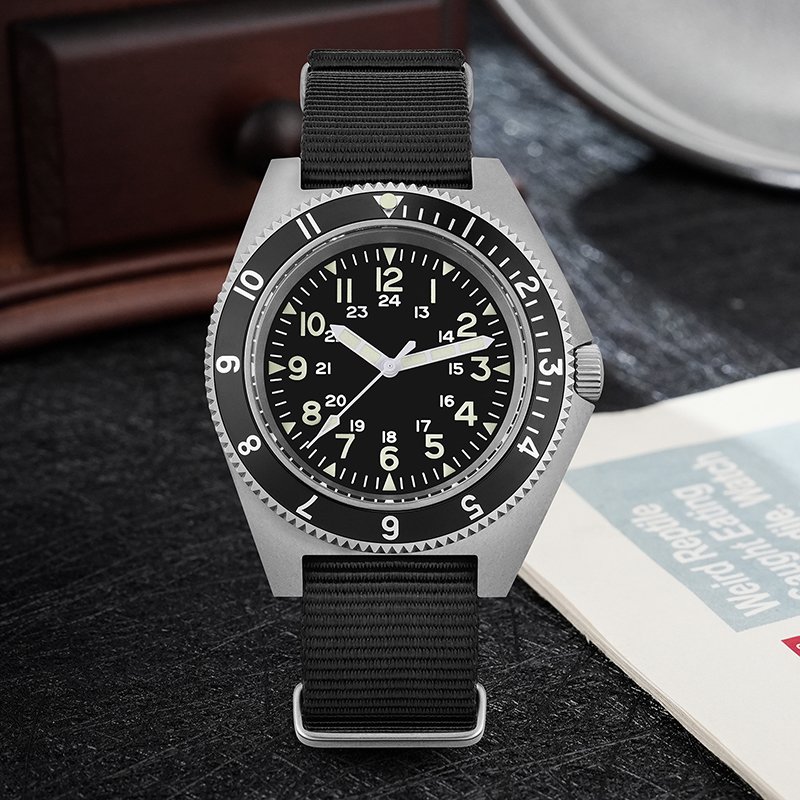นาฬิกาควอตซ์ Watchdives รุ่น W - Men'S Fashion Box บทวิจารณ์และราคา